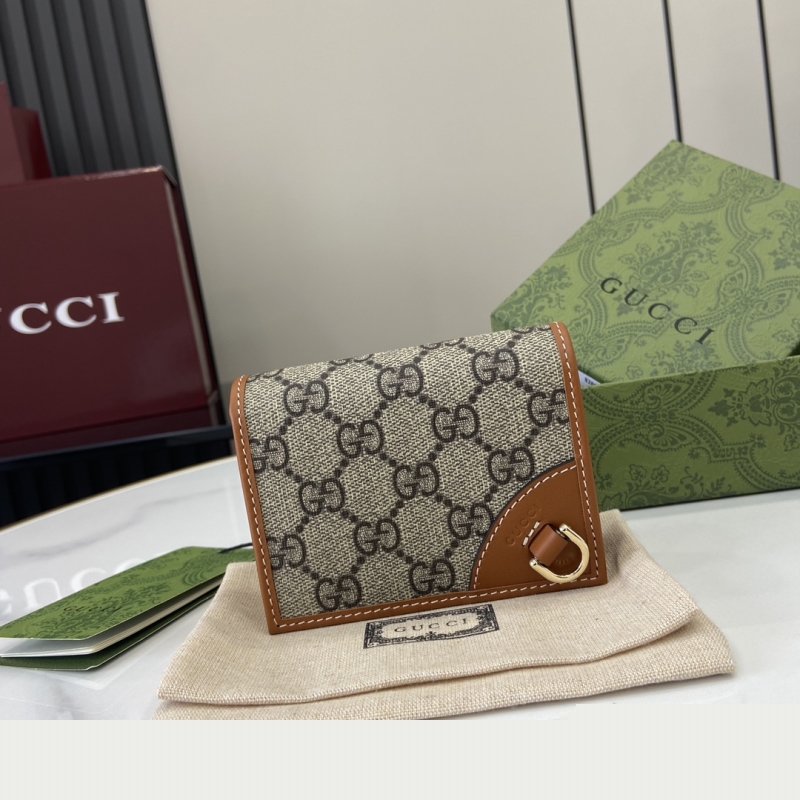 G*u*i wallets & purse
